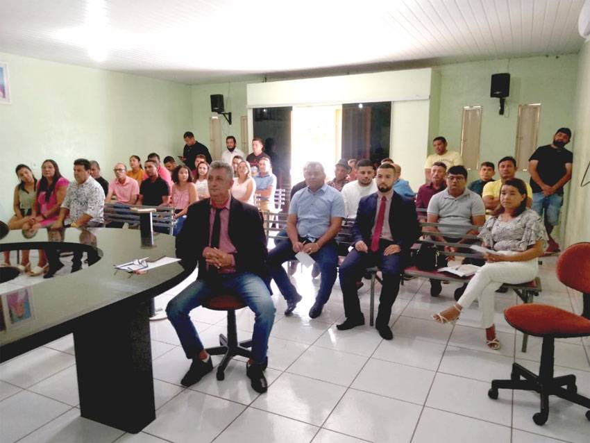 Prefeito de Geminiano abriu município para ser lixão de Picos para pagar favor a Gil Paraibano